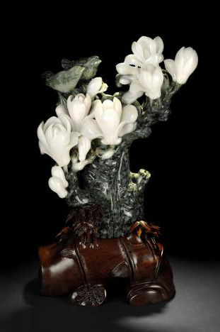 品鉴南阳独山玉雕-玉兰花